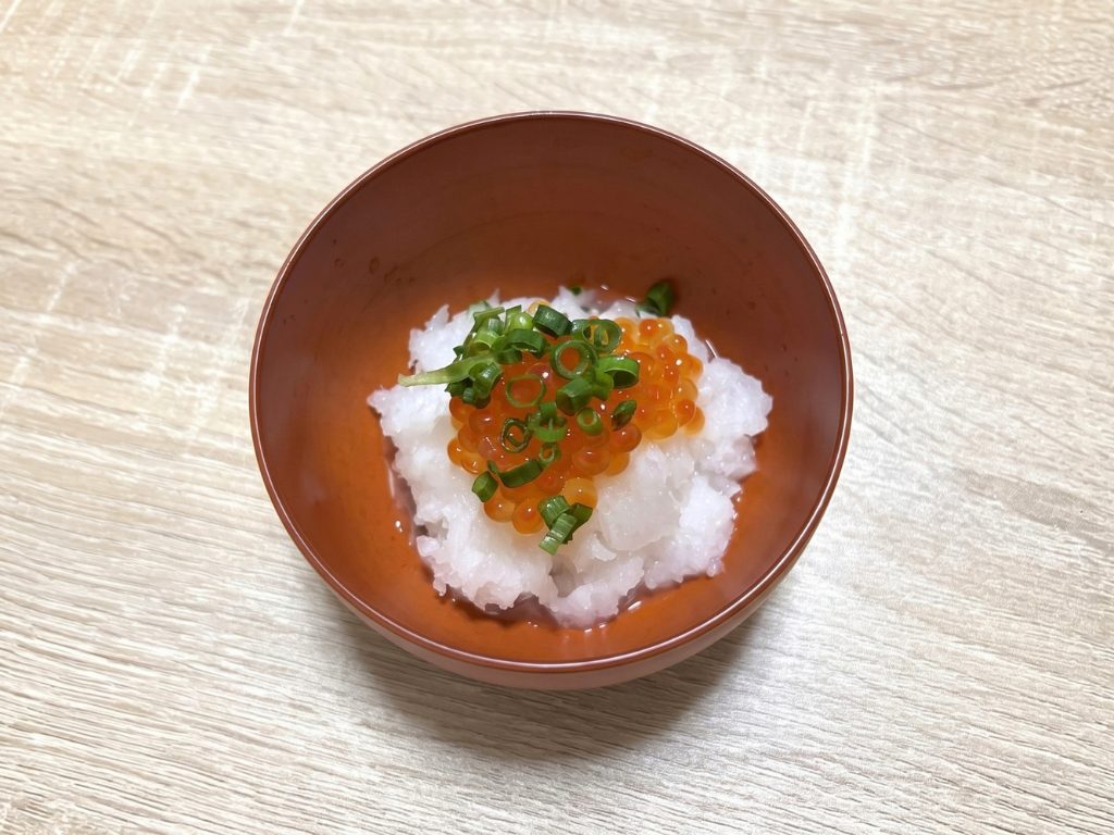 いくらと大根おろしのみぞれ和え