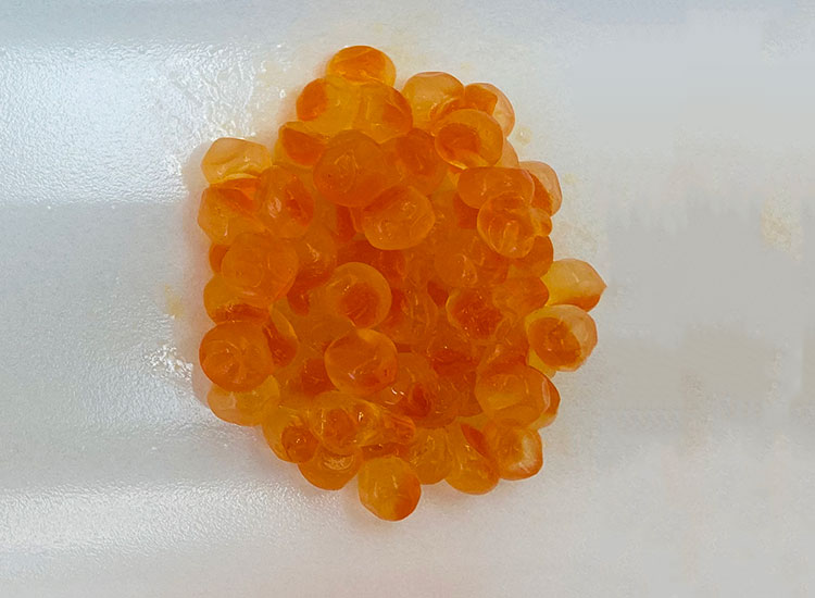 実食 偽物いくら の見分け方 本物との違いを解説します 北海道ぎょれん 産直ネットショップ 旬の海産物を産地直送かに ほたて 鮭 いくら お取り寄せギフト通販