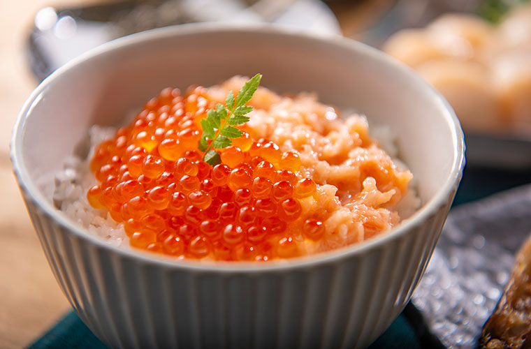 いくらの旬 はいつ ベテラン社員が解説 北海道ぎょれん 産直ネットショップ 旬の海産物を産地直送かに ほたて 鮭 いくらお取り寄せギフト通販