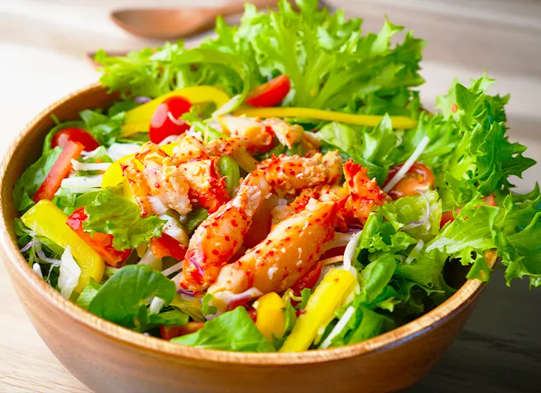 お歳暮 冬ギフト 2024 北海道産ゆで花咲かにカット2尾 産地直送 送料無料 グルメ 花咲がに 姿カット 約440g×2尾（ハナサキガニ：北海道産・ボイル冷凍